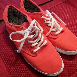 Vans Sneakers